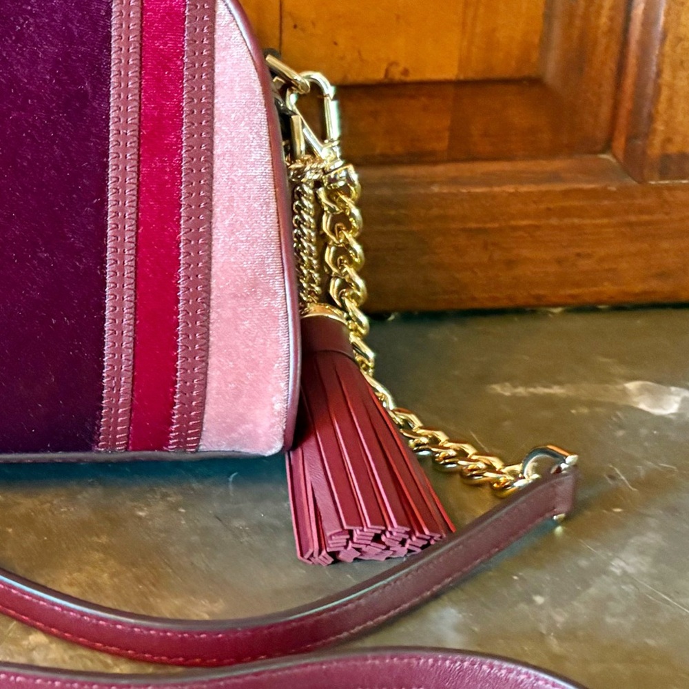 ♥️💖 Elegant Michael Kors Crossbody Shoulder Bag Leather & Velvet with Tassel